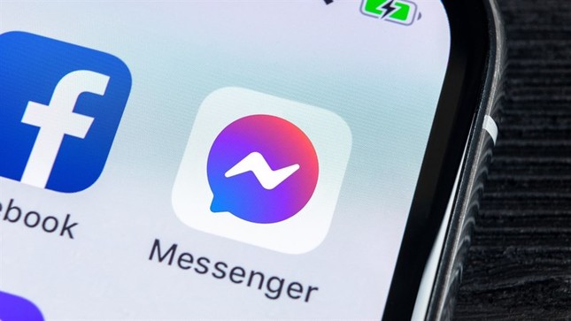 Tính năng nhắn tin Messenger ngay trên ứng dụng Facebook đã trở lại sau 9 năm - Ảnh 1.