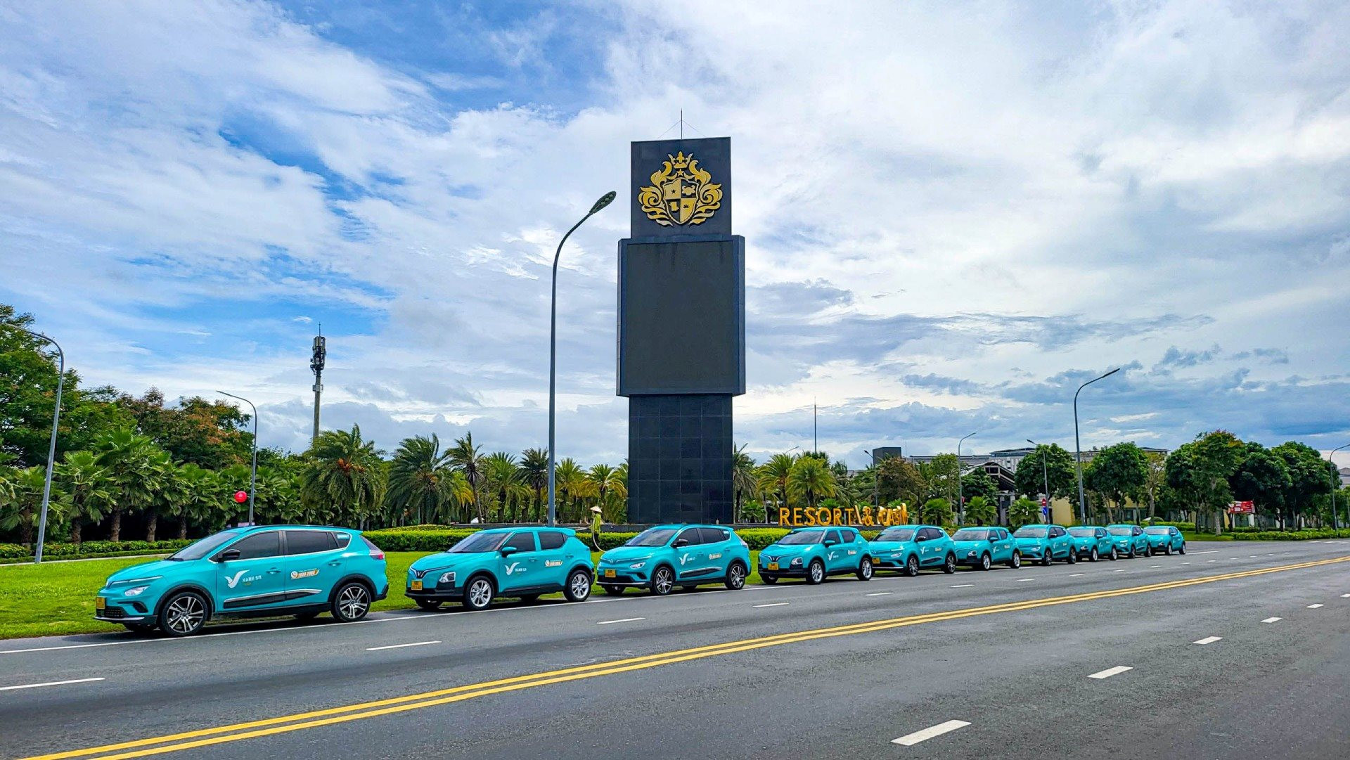 Taxi Xanh SM chính thức hoạt động tại Phú Quốc, bắt đầu với 100 xe - Ảnh 1.