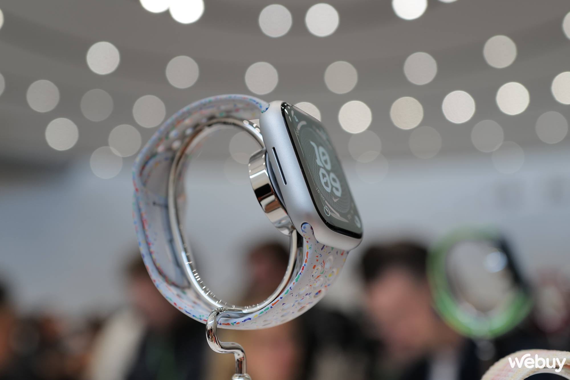 Đây là Apple Watch Series 9: Nâng cấp phần cứng bên trong, thêm tính năng điều khiển bằng ngón tay - Ảnh 3.