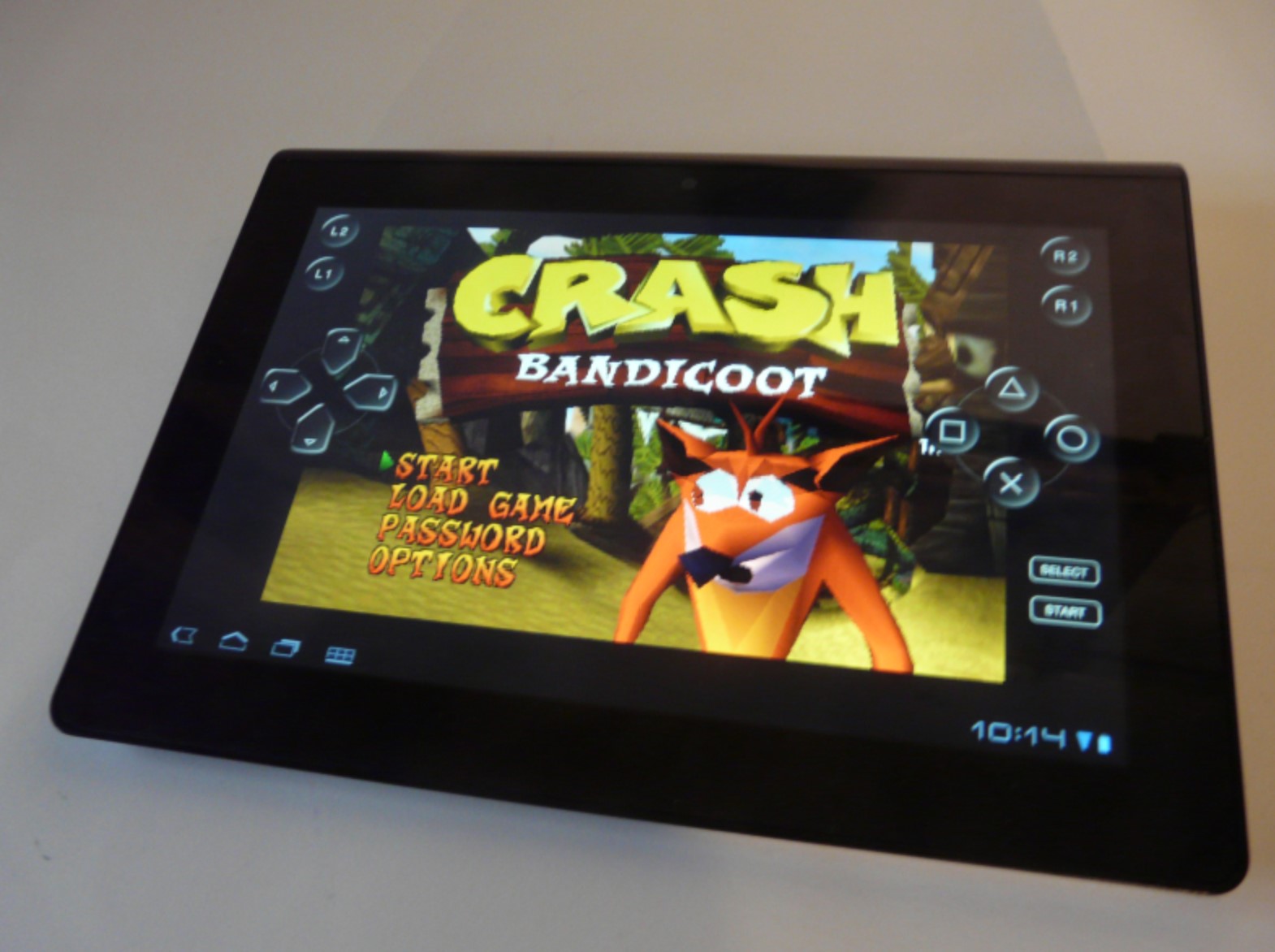 Máy được cài sẵn Crash Bandicoot_.jpg