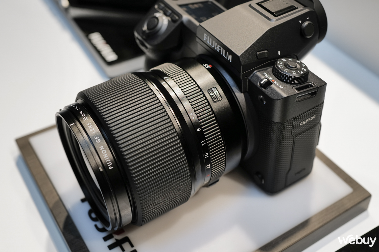 Trên tay máy ảnh Fujifilm GFX100 II: Cảm biến Medium Format 102MP, nâng cấp khả năng lấy nét - Ảnh 15.