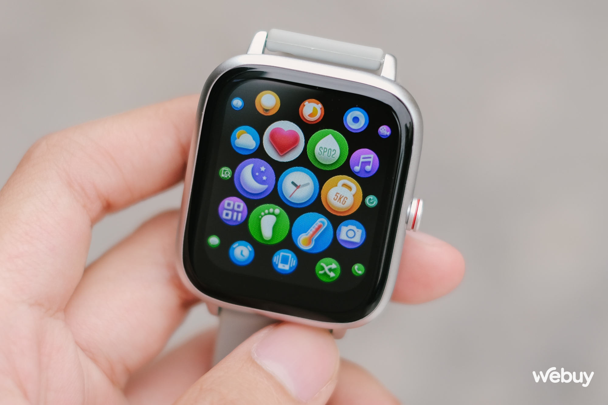 Smartwatch chính hãng giá 490.000 đồng: Thiết kế giống Apple Watch, khung viền nhôm, có loa/mic thoại, pin 7 ngày - Ảnh 4.