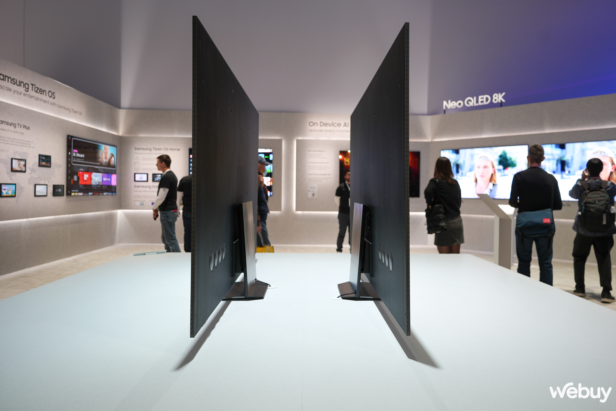 Cận cảnh loạt TV Samsung mới tại CES 2024: Thiết kế ấn tượng, hình âm đẳng cấp, đặc biệt choáng ngợp với mẫu MICRO LED trong suốt- Ảnh 3.