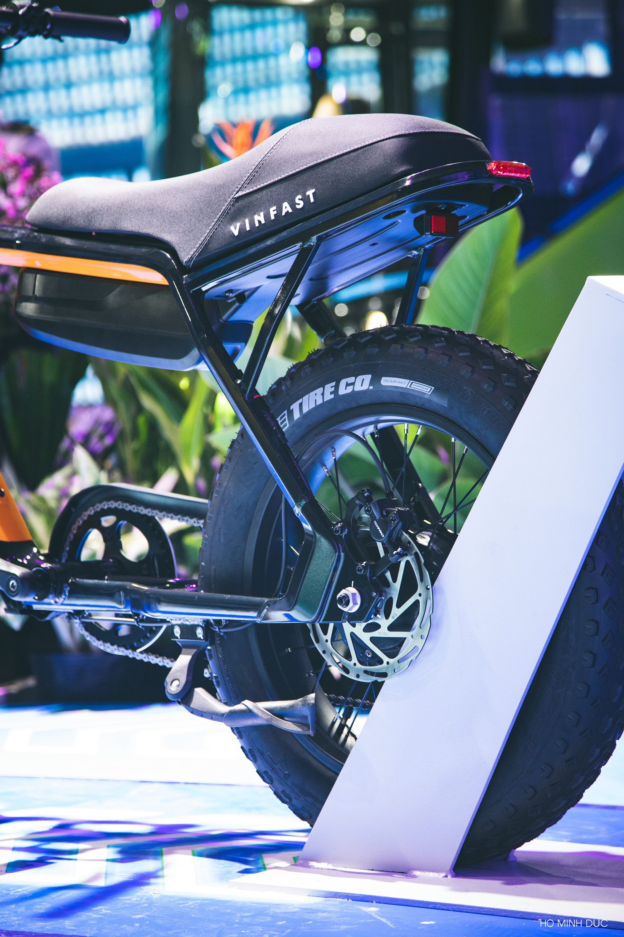 Xe đạp điện VinFast chính thức ra mắt: Một lần sạc đi hơn 100km nhưng không dành cho số đông- Ảnh 6.