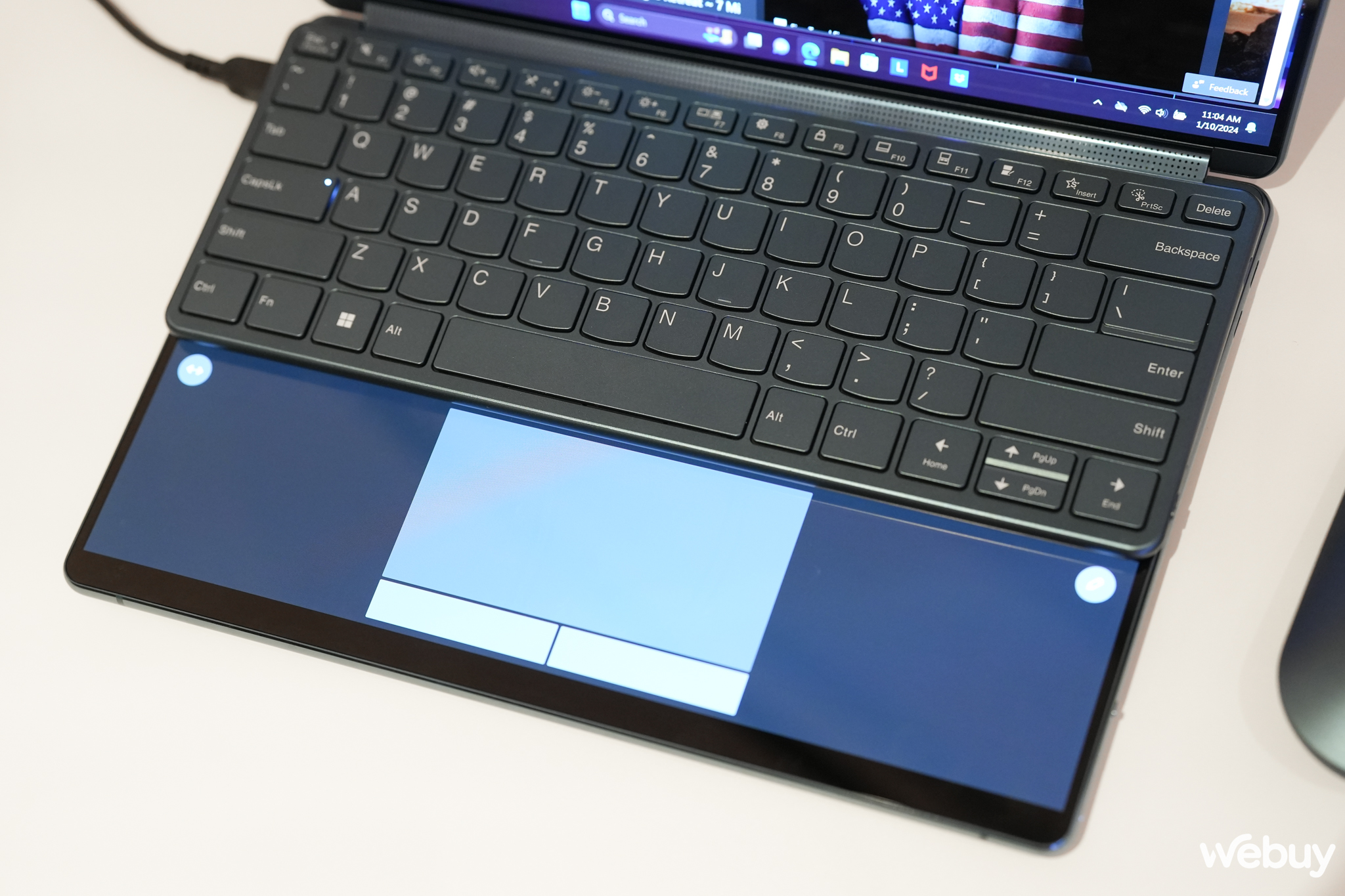 Đây là laptop 2 màn hình Lenovo Yoga Book 9i: Mở ra hàng loạt cách sử dụng độc đáo- Ảnh 6.