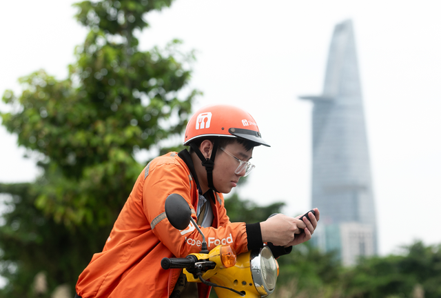 Chuyện về sự tử tế của những "người dưng" đưa chàng shipper nói tiếng Pháp ở Sài Gòn trở lại giảng đường Đại học- Ảnh 10.