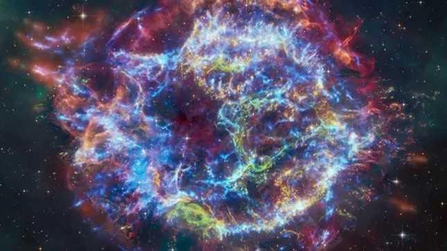 'Quái vật xanh' bí ẩn nấp trong bức ảnh tàn dư siêu tân tinh cuối cùng là gì?- Ảnh 1.
