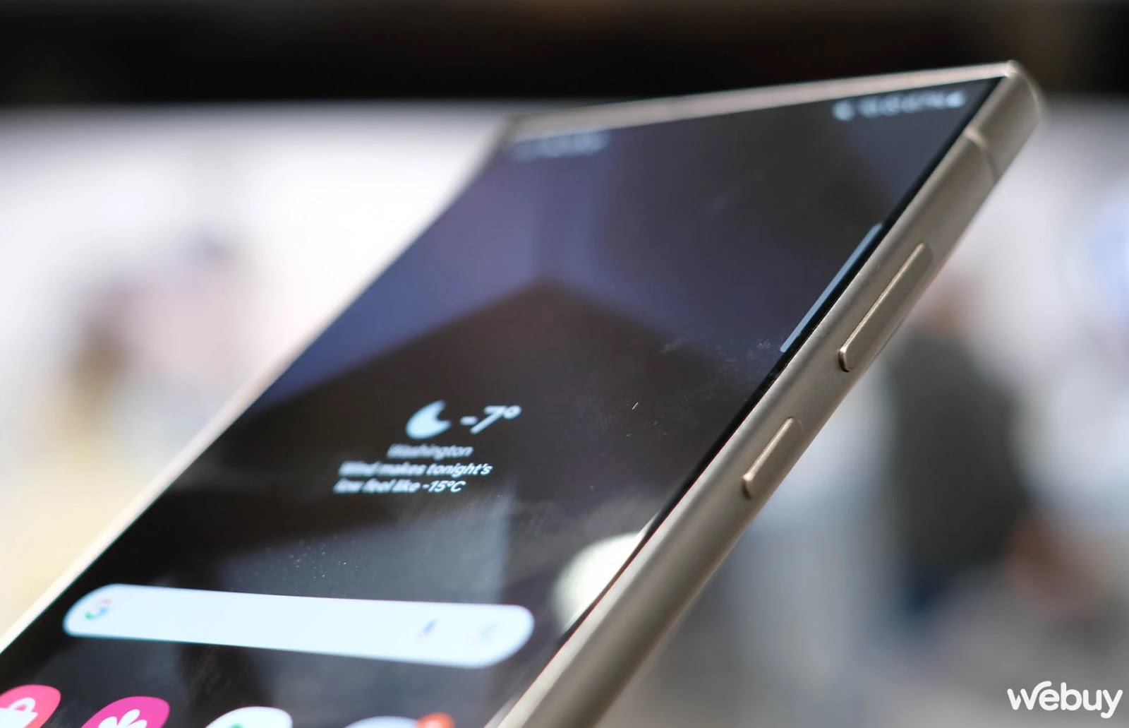 Galaxy S24 kết thúc thời đại kéo dài 10 năm: Samsung nói lời tạm biệt với màn hình cong từng là dấu ấn của mình- Ảnh 2.