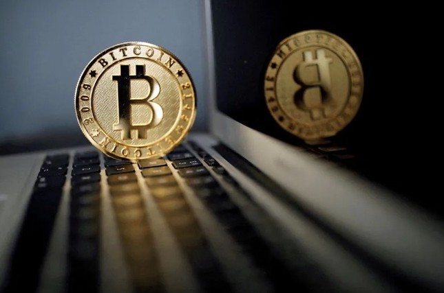 Bitcoin lần đầu vượt mức 45.000 USD sau gần 3 năm- Ảnh 1.