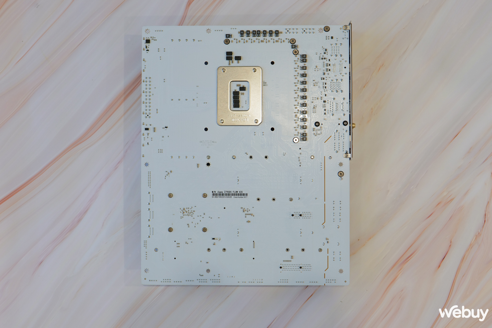 Trên tay Colorful iGame Z790D5 FLOW: mainboard màu trắng cho các cấu hình Intel cao cấp- Ảnh 6.