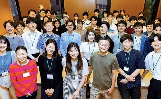 Cuộc đời thăng trầm của tỷ phú Jack Ma: Từ giáo viên Tiếng Anh với cuộc sống khốn khó tới tỷ phú công nghệ, giờ về làm "anh nông dân" nhưng liệu có thể một lần nữa tạo ra đột phá?- Ảnh 4.