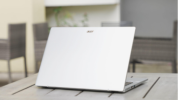 Acer Swift Go 14 AI: Laptop cao cấp mỏng nhẹ trang bị công nghệ AI- Ảnh 1.