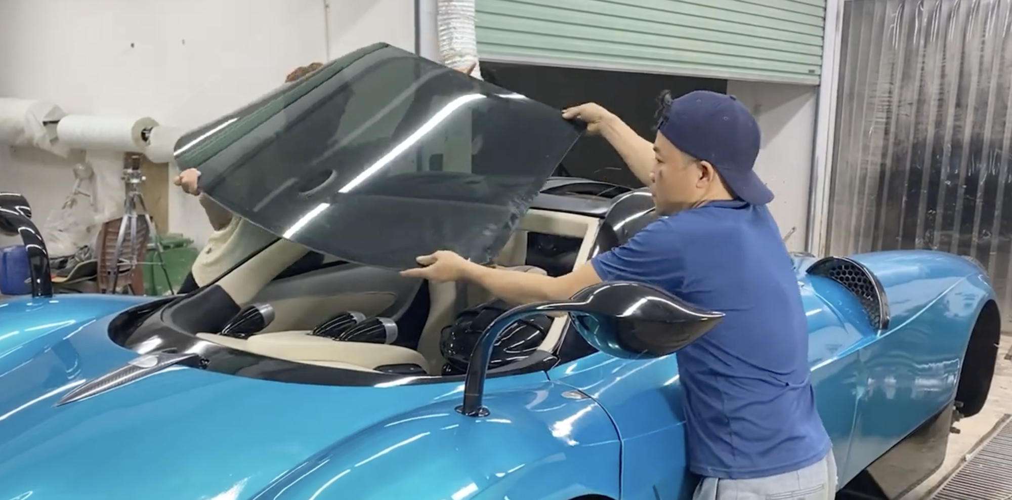 Nhóm bạn 2K hoàn thiện ‘siêu phẩm’ giống Pagani Huayra đón Tết sau 500 ngày chế tạo: Trông như thật, màu chói xe hơn Minh Nhựa- Ảnh 3.