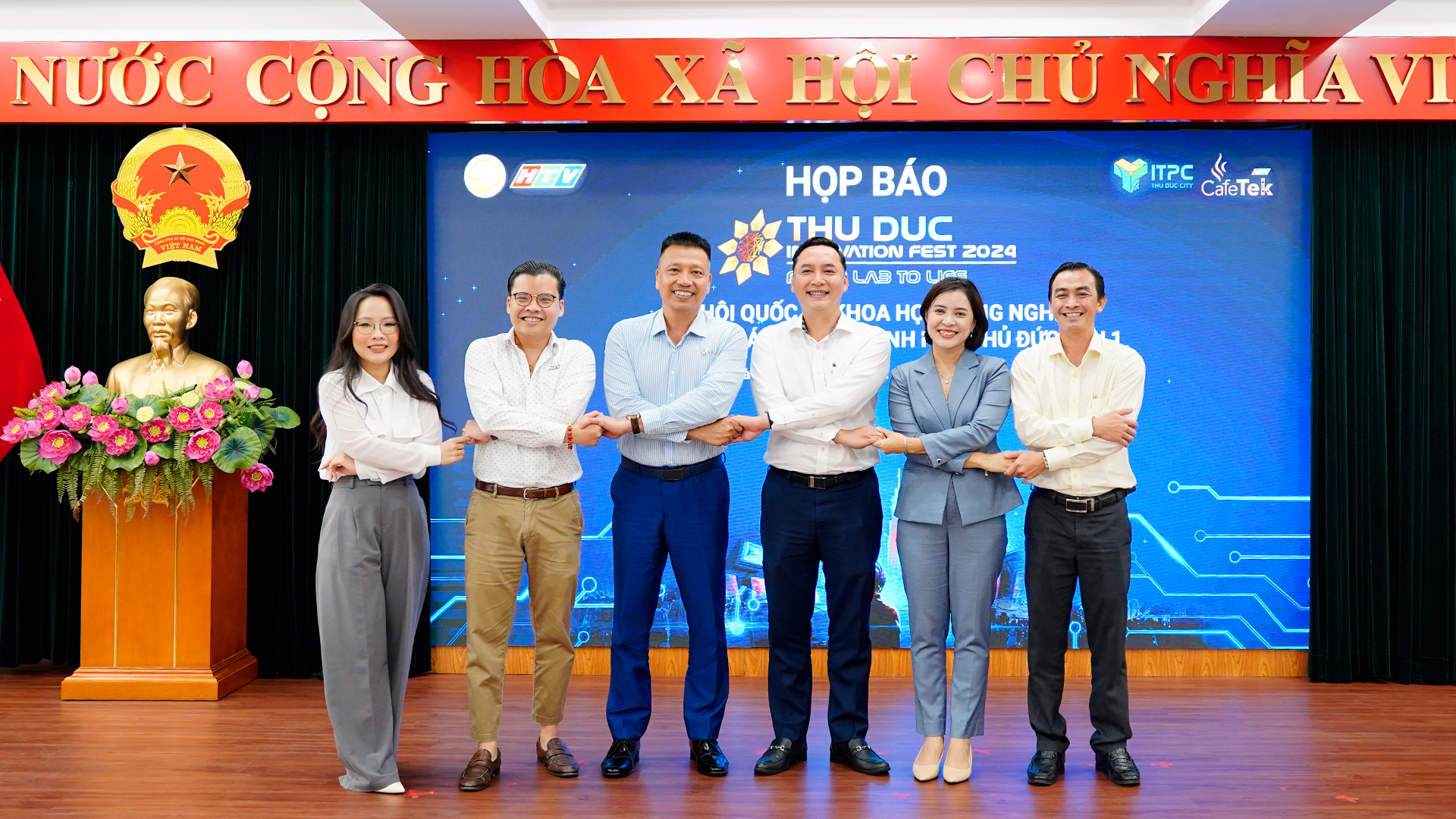 Lễ hội quốc tế Khoa học Công nghệ và Đổi mới sáng tạo thành phố Thủ Đức lần đầu tiên được tổ chức: Mang trải nghiệm công nghệ đột phá đến gần hơn với nhân dân- Ảnh 6.