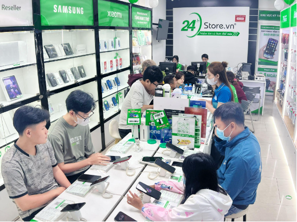 Nên mua iPhone 16 Pro Max hay iPhone 16 Pro là đã quá đủ?- Ảnh 5. Nên mua iPhone 16 Pro Max hay iPhone 16 Pro là đã quá đủ?- Ảnh 5.