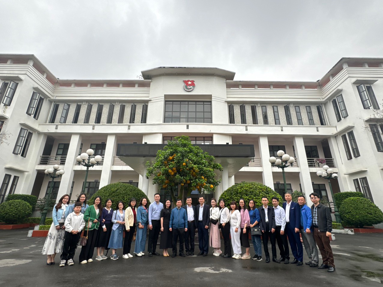 Tạp chí Thanh niên 62 năm xây dựng và phát triển, nâng tầm công tác lý luận gắn với nghiên cứu khoa học, xây dựng tòa soạn hội tụ đồng hành cùng thanh niên tiến bước vào kỷ nguyên mới- Ảnh 9.