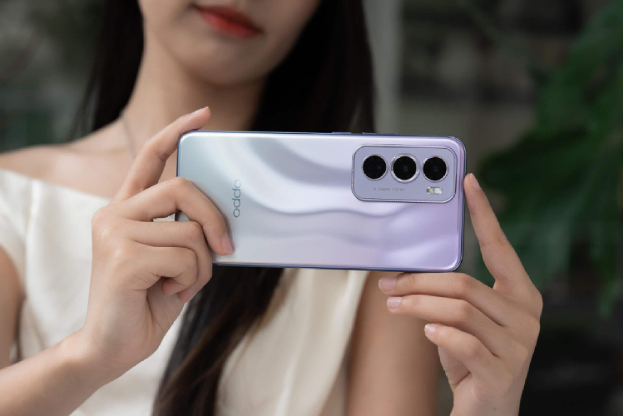 OPPO Reno12 5G và hành trình đổi mới sáng tạo mang AI đến smartphone tầm trung- Ảnh 2.