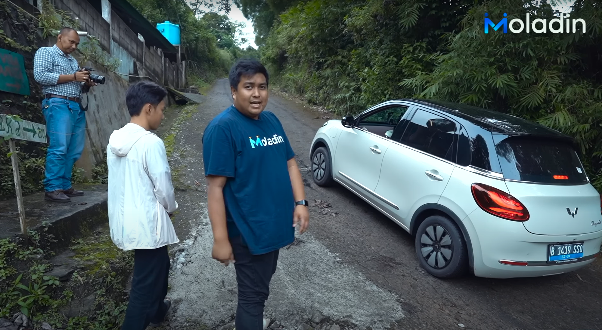 Wuling Bingo không lên nổi dốc- Ảnh 7. Wuling Bingo không lên nổi dốc- Ảnh 7.