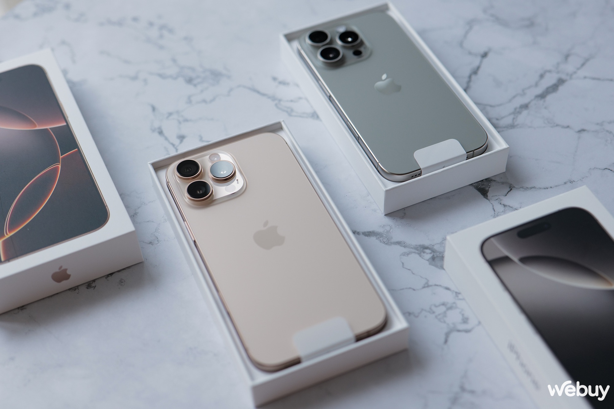 iPhone 16 Pro Max chạm giá đáy mới trong ngày sale 11/11- Ảnh 1. iPhone 16 Pro Max chạm giá đáy mới trong ngày sale 11/11- Ảnh 1.
