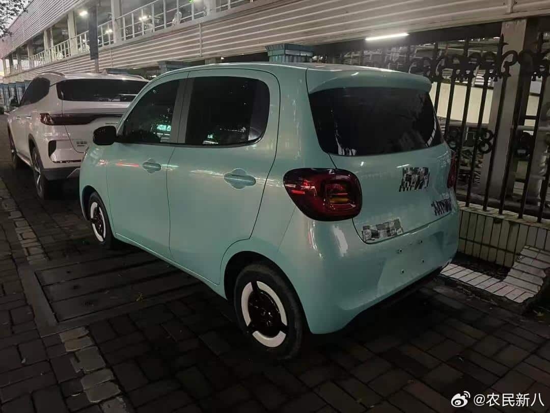 Wuling Mini EV lộ bản mới: Như Bingo thu nhỏ, 2 màn hình, tầm hoạt động không đổi, ghế sau bị chê vẫn chật- Ảnh 10.