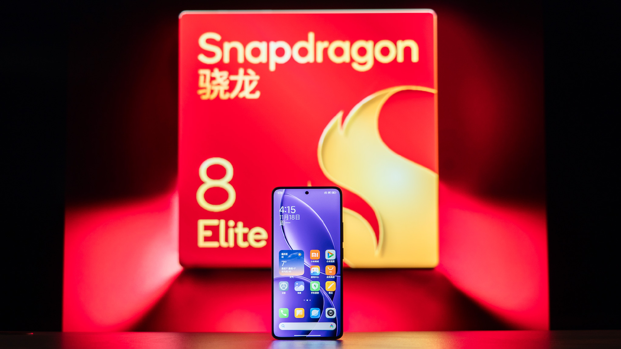 Cận cảnh REDMI K80 Pro vừa ra mắt: Thiết kế mới, hiệu năng Snapdragon 8 Elite 