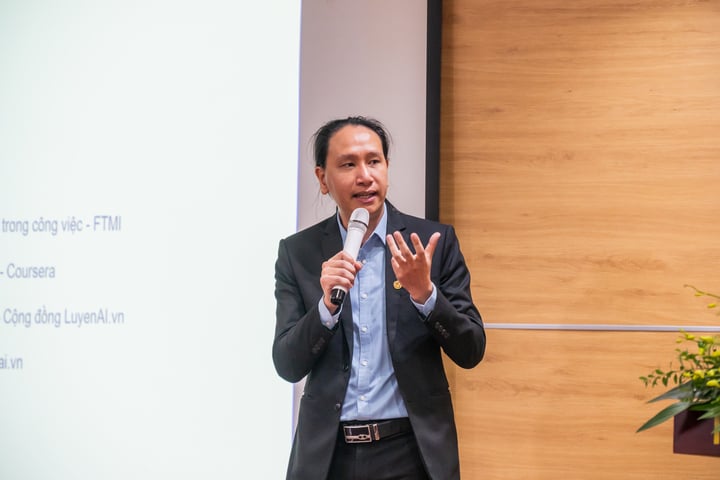 Một nhân viên sẽ phải làm tới 4 công việc vì sự xuất hiện của AI- Ảnh 3. Một nhân viên sẽ phải làm tới 4 công việc vì sự xuất hiện của AI- Ảnh 3.