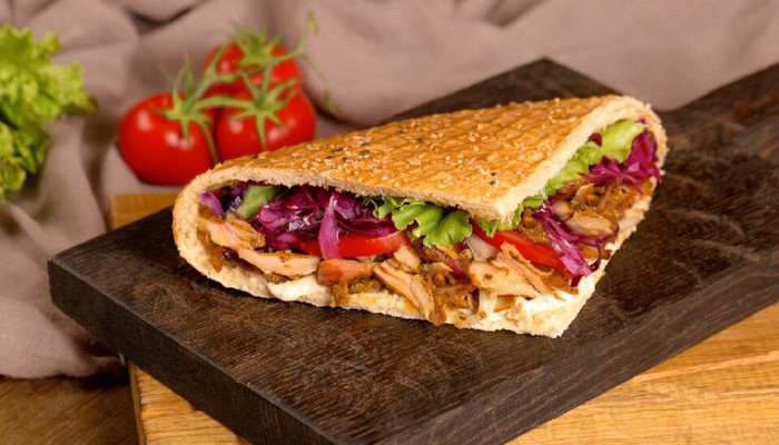 Doner kebab và bánh mì Việt Nam: 