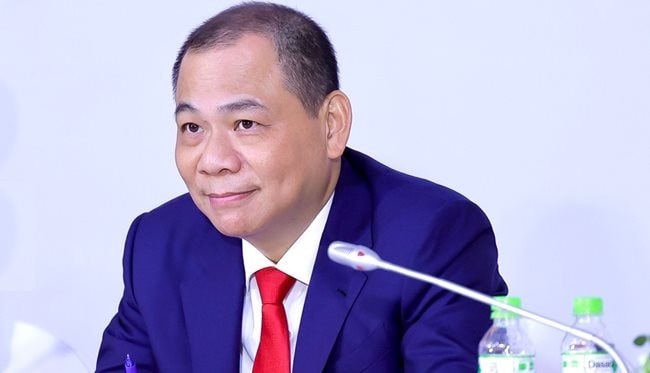 Tài xế Xanh SM được ông Phạm Nhật Vượng hỗ trợ trả góp 90% giá trị xe, vốn ban đầu chỉ từ 46 triệu đồng, hỗ trợ 50% học phí lái xe- Ảnh 1. Tài xế Xanh SM được ông Phạm Nhật Vượng hỗ trợ trả góp 90% giá trị xe, vốn ban đầu chỉ từ 46 triệu đồng, hỗ trợ 50% học phí lái xe- Ảnh 1.