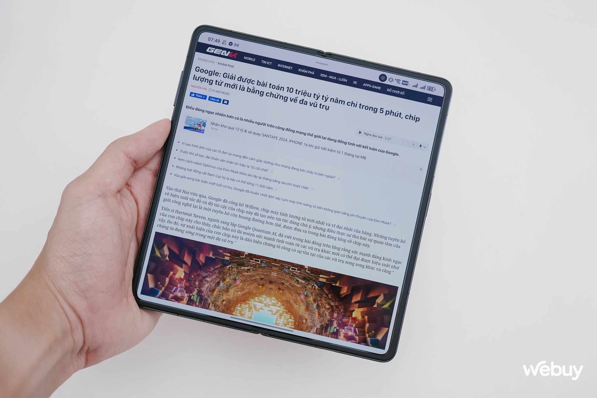 Trên tay điện thoại gập mỏng nhẹ nhất thế giới: Galaxy Z Fold6 hay OPPO Find N3 cũng phải 