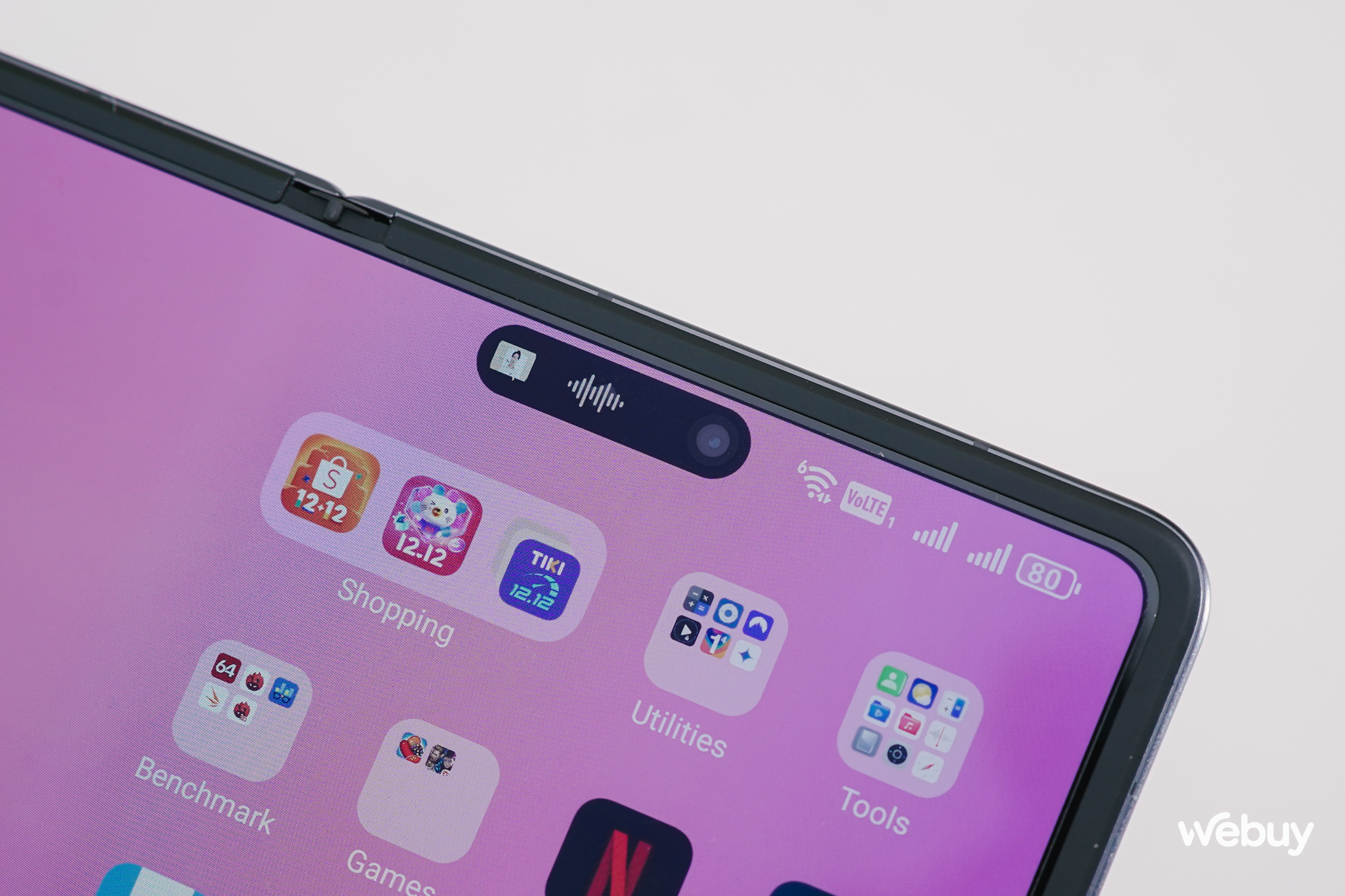 Trên tay điện thoại gập mỏng nhẹ nhất thế giới: Galaxy Z Fold6 hay OPPO Find N3 cũng phải 