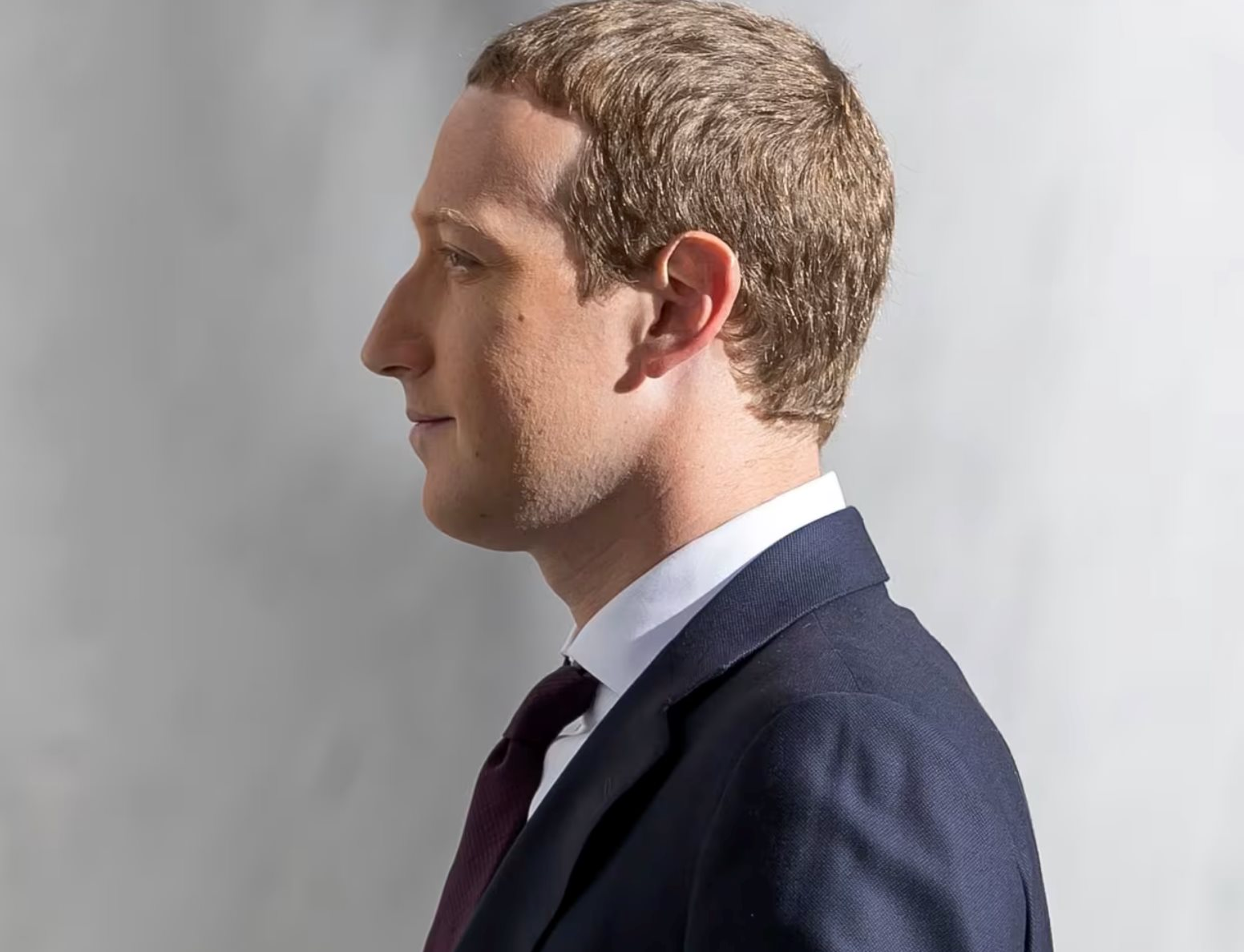 Mark Zuckerberg khởi động ‘cỗ máy kiếm tiền’ bị bỏ quên: Là ứng dụng 22 tỷ USD phục vụ 2 tỷ người mỗi ngày, sẽ mang về cho Meta 10 tỷ USD/năm- Ảnh 1.