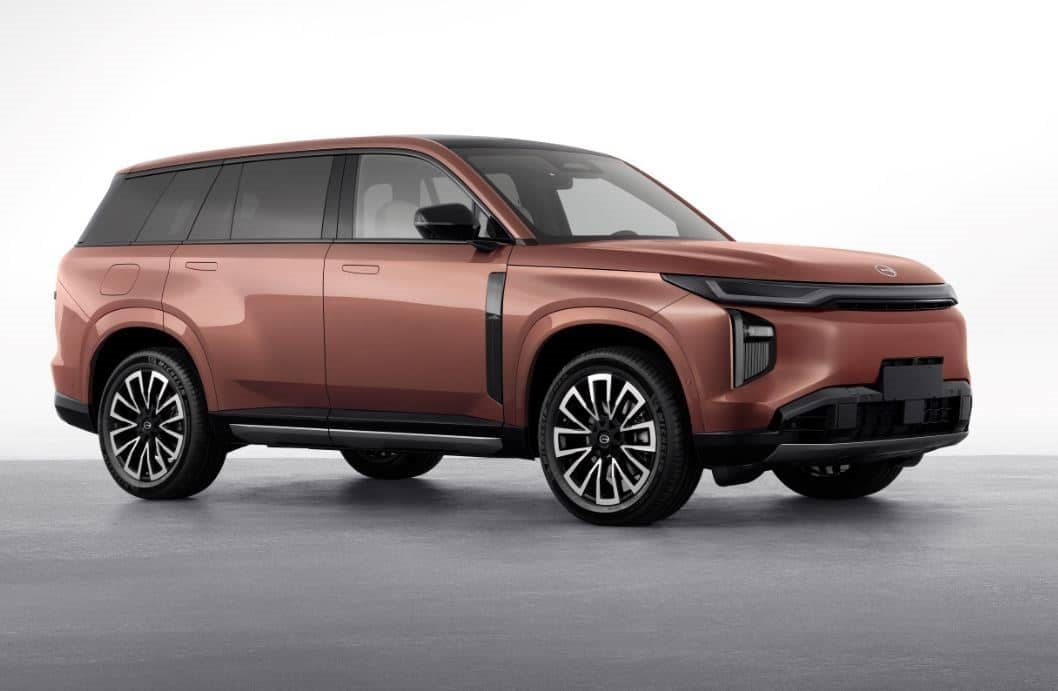 Tân binh SUV điện thiết kế đẹp như Range Rover: Sở hữu dải đèn dài 2,6 m đẹp mắt, phạm vi hoạt động ấn tượng hơn 1.000km- Ảnh 2.