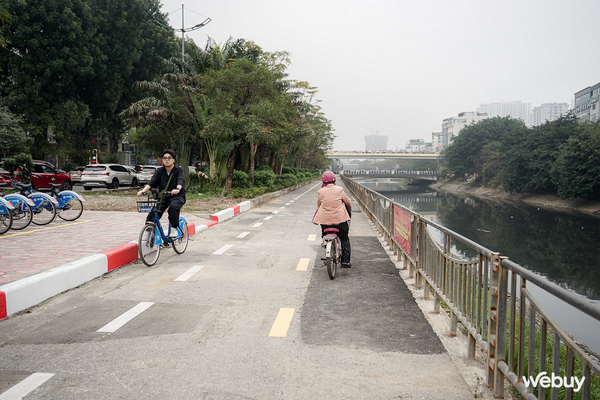 Mùng 3 tập thể dục 'tiêu bánh chưng': Trải nghiệm phố xe đạp đầu tiên tại Hà Nội- Ảnh 14.