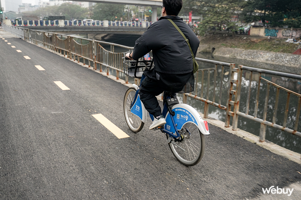 Mùng 3 tập thể dục 'tiêu bánh chưng': Trải nghiệm phố xe đạp đầu tiên tại Hà Nội- Ảnh 15.