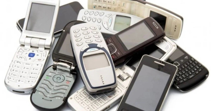Nhiều mẫu điện thoại sẽ thành "cục gạch" từ 1/3/2024, người dùng cần nên lưu ý- Ảnh 2.