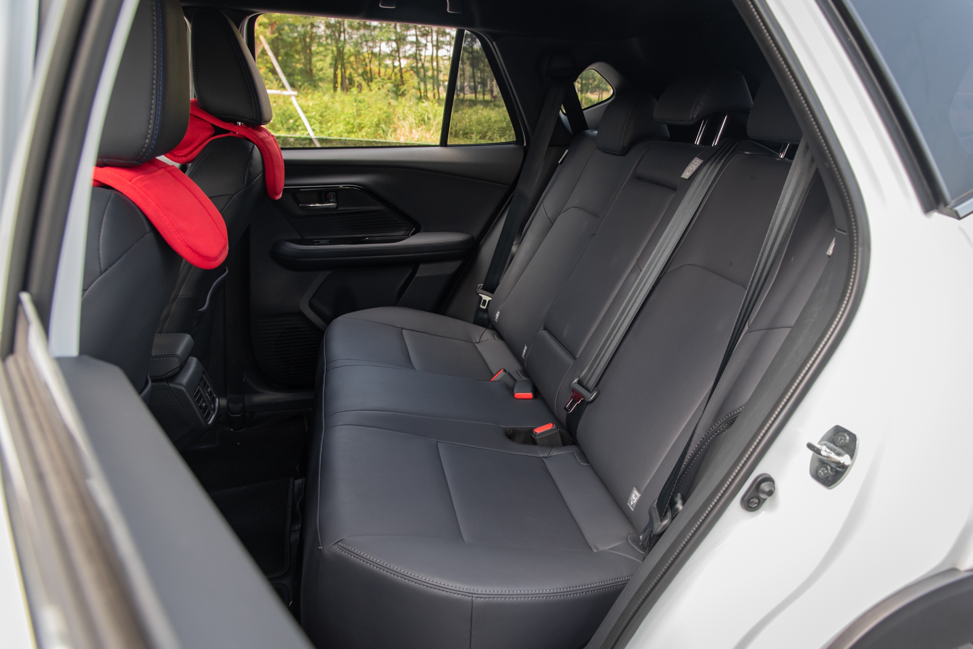 Fan công nghệ bán VinFast VF 8 mua Toyota Yaris Cross: ‘Cần xe nhỏ cho tiện dù còn vài điểm trừ nhưng được cái full an toàn’- Ảnh 13.
