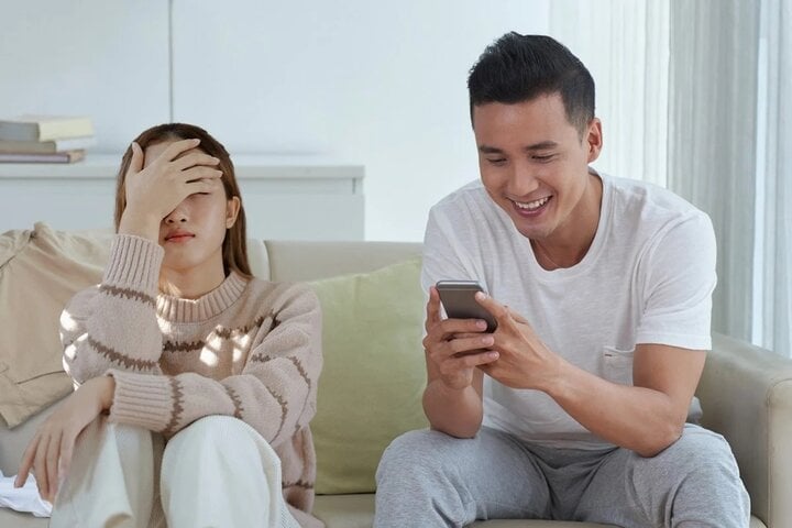 Đăng 10 bài lên mạng xã hội một ngày, chàng trai bị vợ chưa cưới đòi bỏ- Ảnh 2.