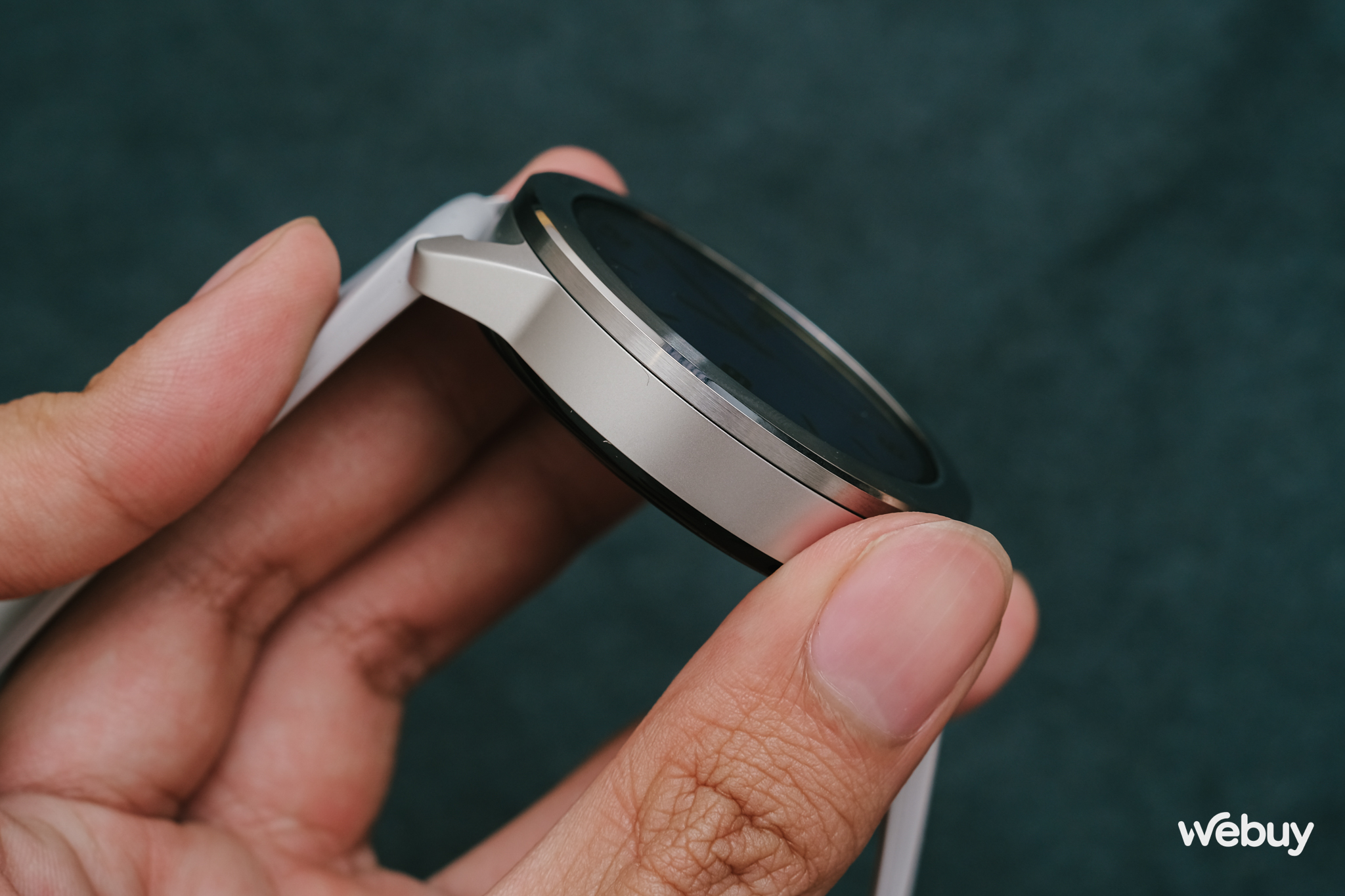 Smartwatch Xiaomi giá chỉ hơn 3 triệu: Thiết kế vòng bezel độc đáo, màn hình siêu mượt, pin 15 ngày nhưng dùng iPhone thì phải lưu ý một điều- Ảnh 12.