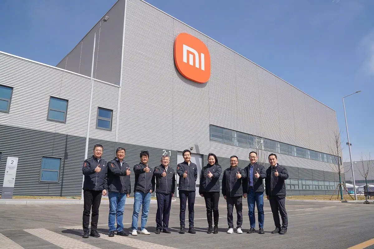 Xe còn chưa bán, ấy vậy mà phụ tùng Xiaomi SU7 