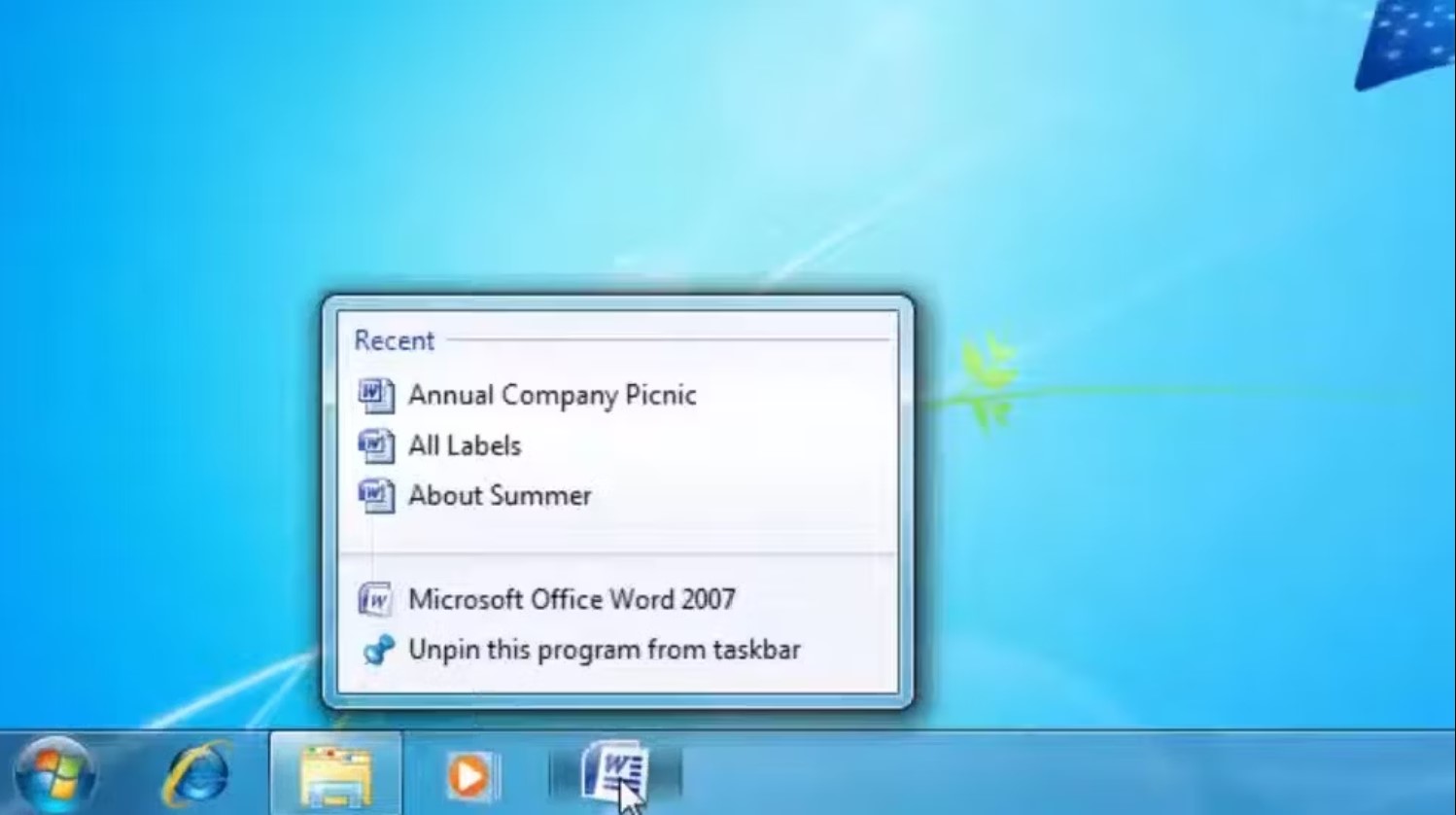 Thanh Taskbar qua các thời kỳ: Từ những ngày đầu đơn sơ cho đến Windows 11 hiện đại- Ảnh 5.