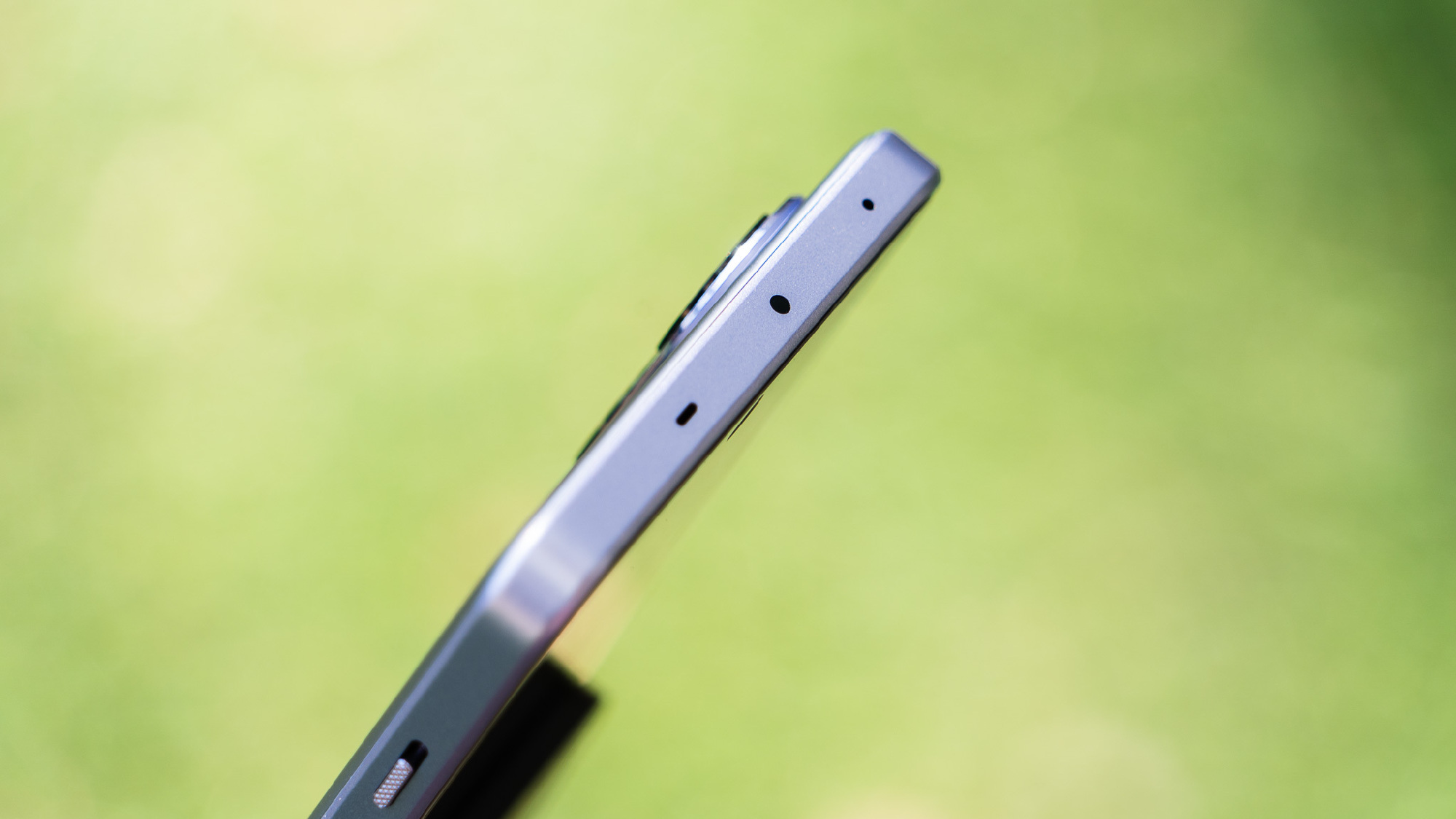 Giá chỉ 6,9 triệu, mẫu smartphone này cho Galaxy S24 Ultra “hít khói” nhờ ưu điểm này- Ảnh 9.
