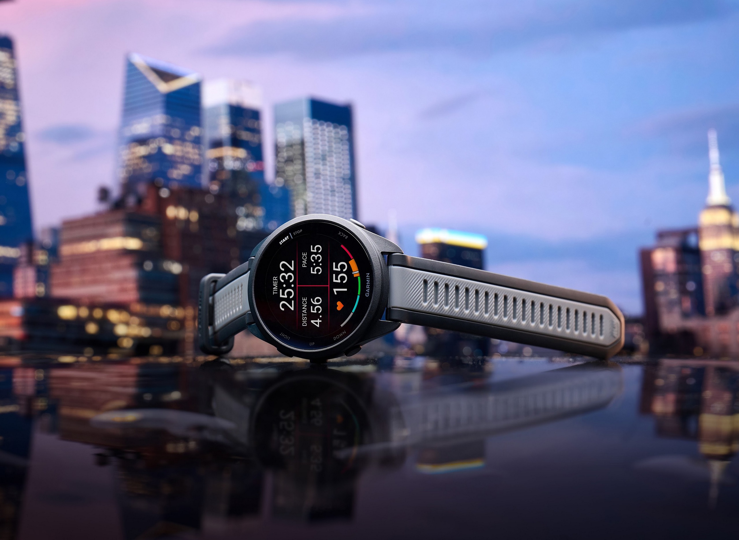 Garmin công bố giải chạy Longbien Garmin Run kèm bộ đôi đồng hồ Forerunner 165 Series và cảm biến nhịp tim HRM-Fit mới- Ảnh 2.