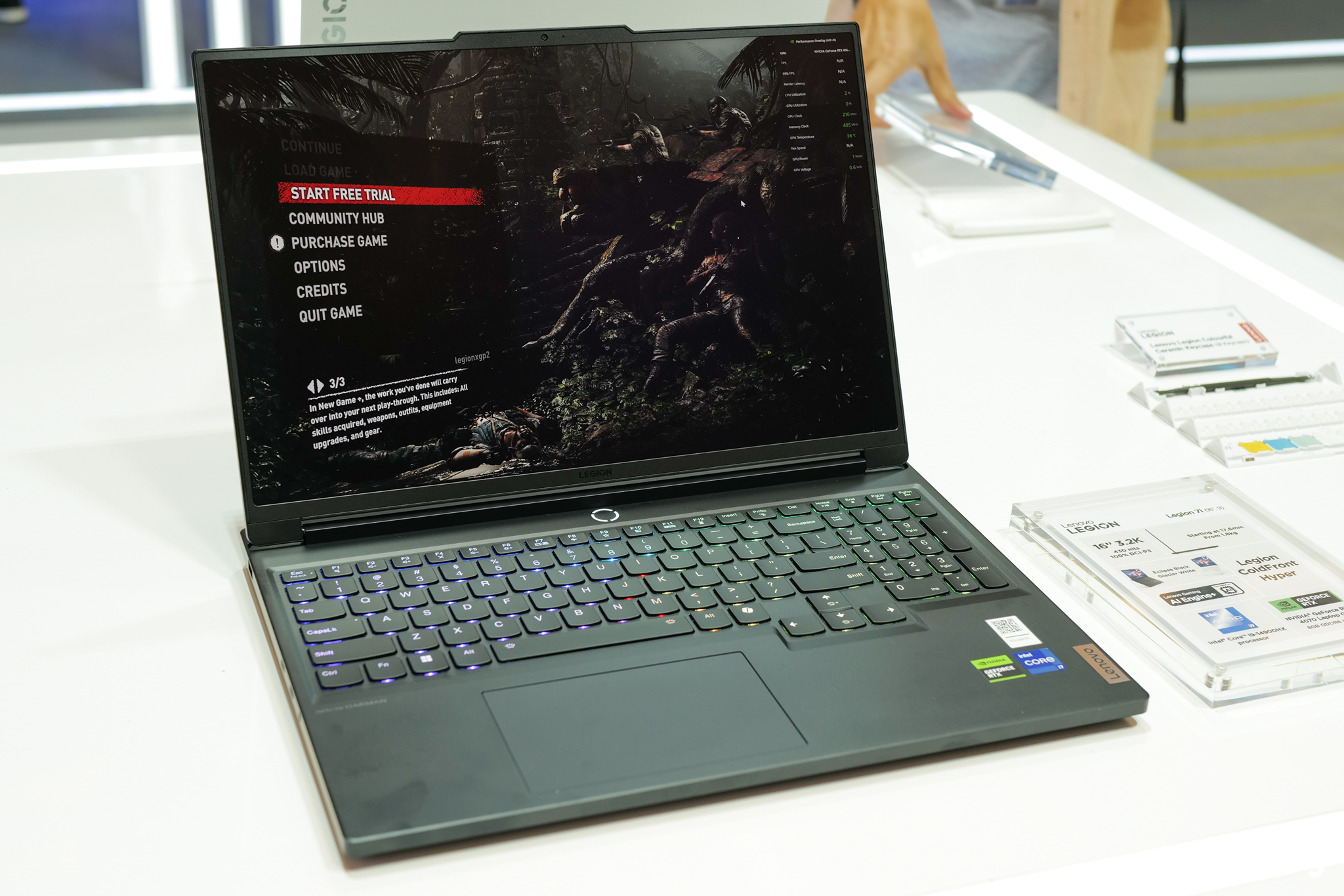 Lenovo đưa loạt laptop từng giới thiệu tại CES 2024 về khu vực Đông Nam Á, ấn tượng nhất vẫn là chiếc laptop Yoga 2 màn hình- Ảnh 15.