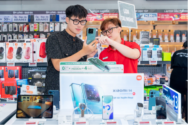 CellphoneS mở bán smartphone cao cấp Xiaomi 14, với hơn 300 khách hàng đặt trước- Ảnh 1.
