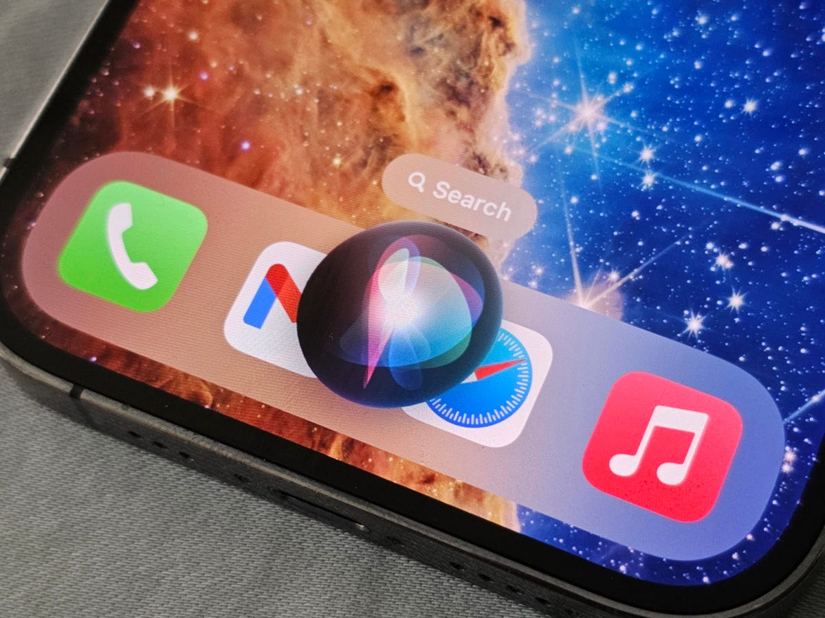 iOS 18 đang 'lấp ló', đã đến lúc để bàn về những mẫu iPhone 'xấu số'?- Ảnh 1.