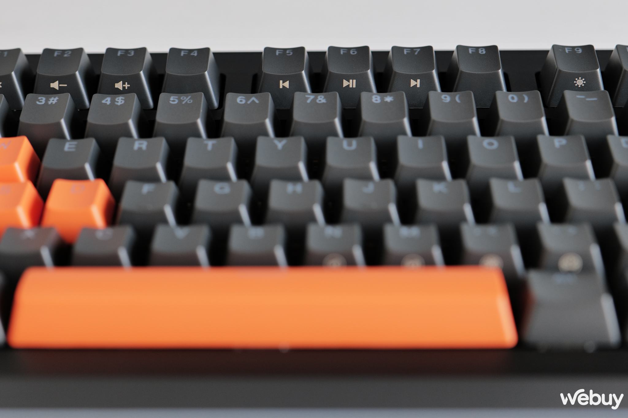 Thương hiệu chuyên ốp lưng Spigen giờ có cả bàn phím cơ cao cấp, dùng thử xem sao?- Ảnh 20.