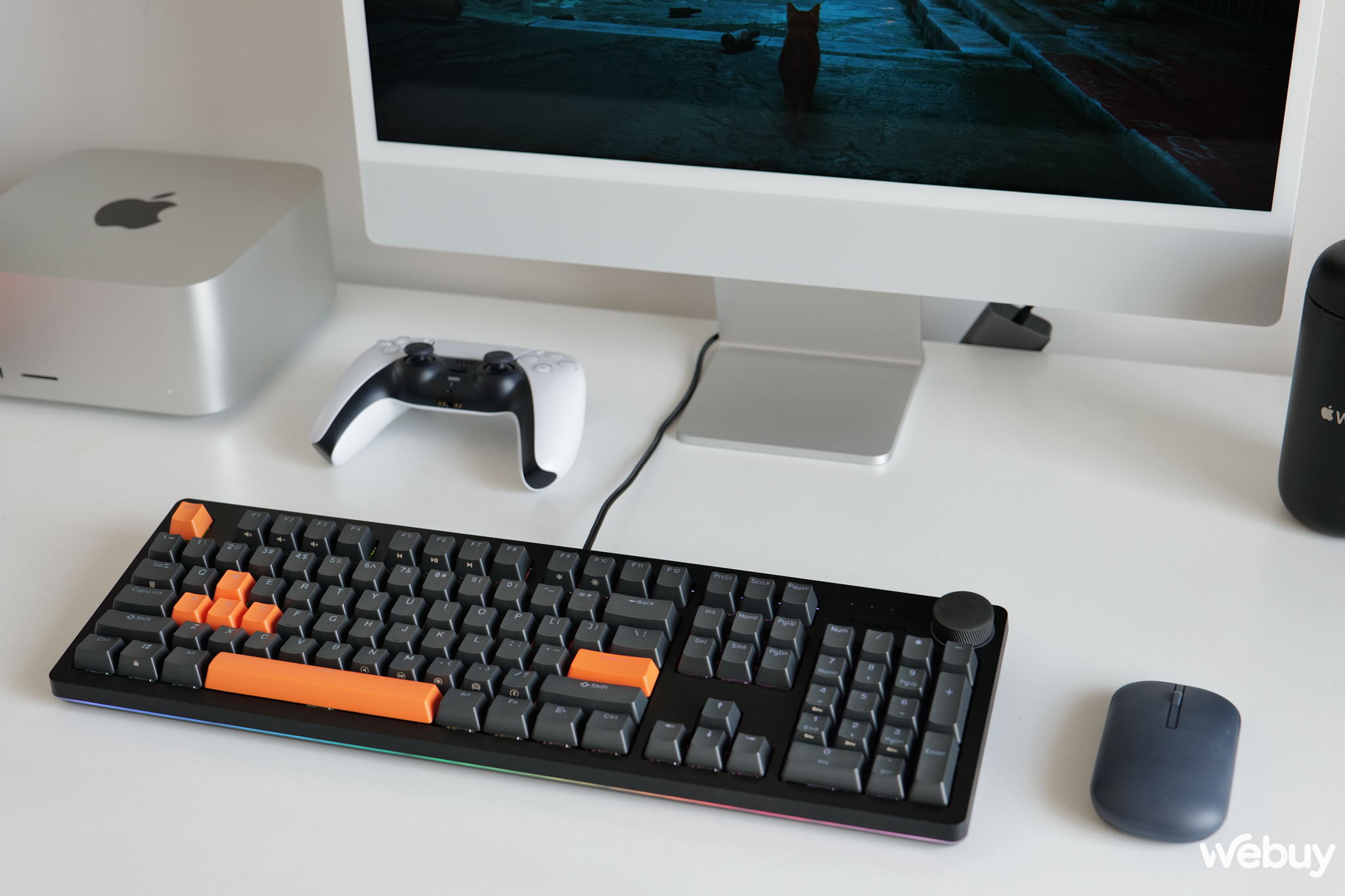 Thương hiệu chuyên ốp lưng Spigen giờ có cả bàn phím cơ cao cấp, dùng thử xem sao?- Ảnh 1.