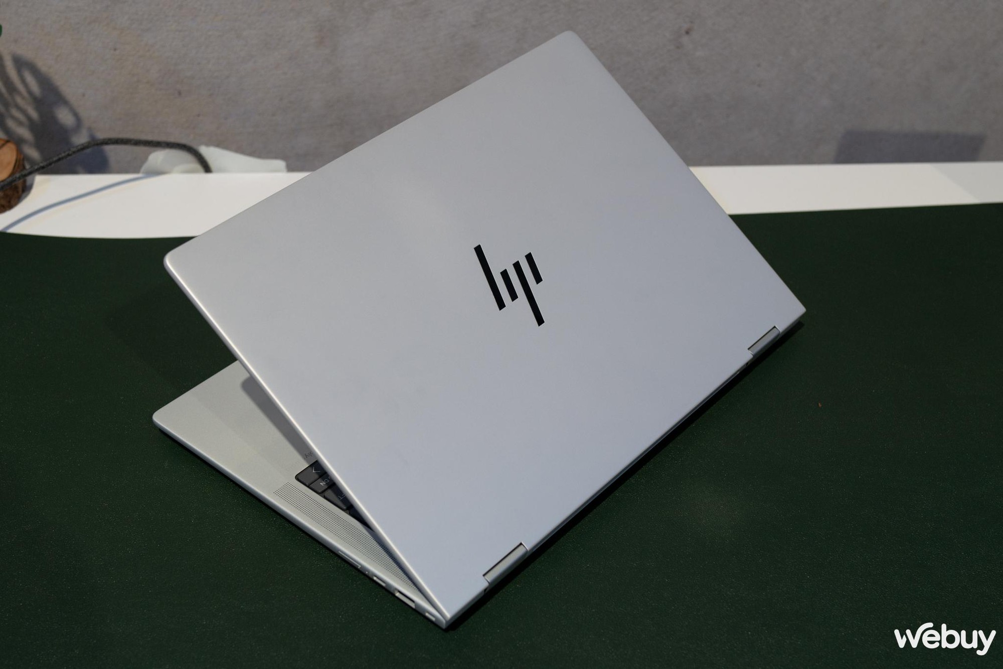Cận cảnh Elite 1000 series G11: Chiến binh trong dàn sản phẩm AI laptop đầu năm của HP- Ảnh 2.