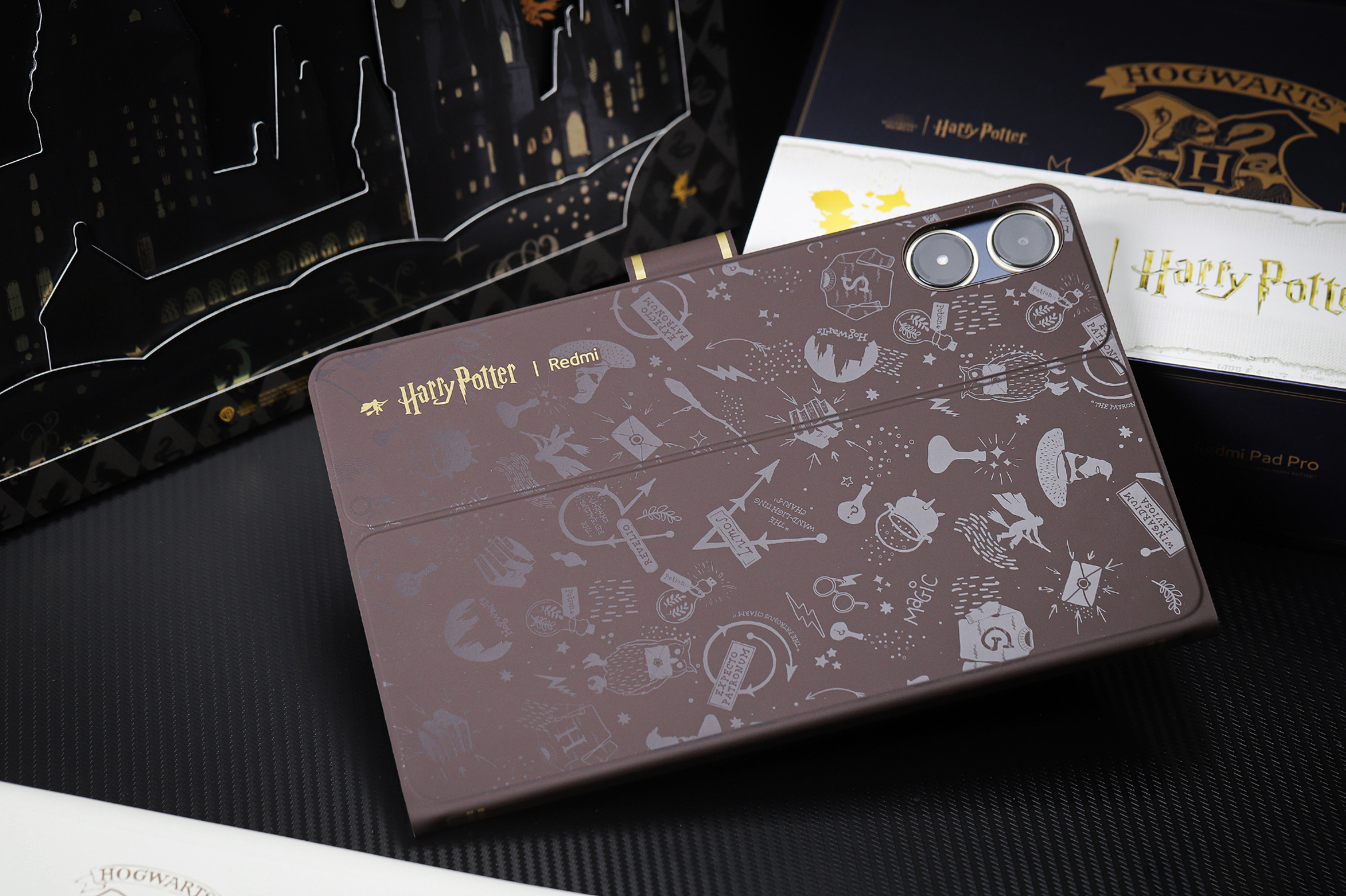 Cận cảnh máy tính bảng 12 inch giá rẻ chỉ 5 triệu đồng của Xiaomi: Thiết kế đẹp như iPad, có cả bản Harry Potter đặc biệt cho các Potterheads, pin khủng 10.000mAh- Ảnh 23.