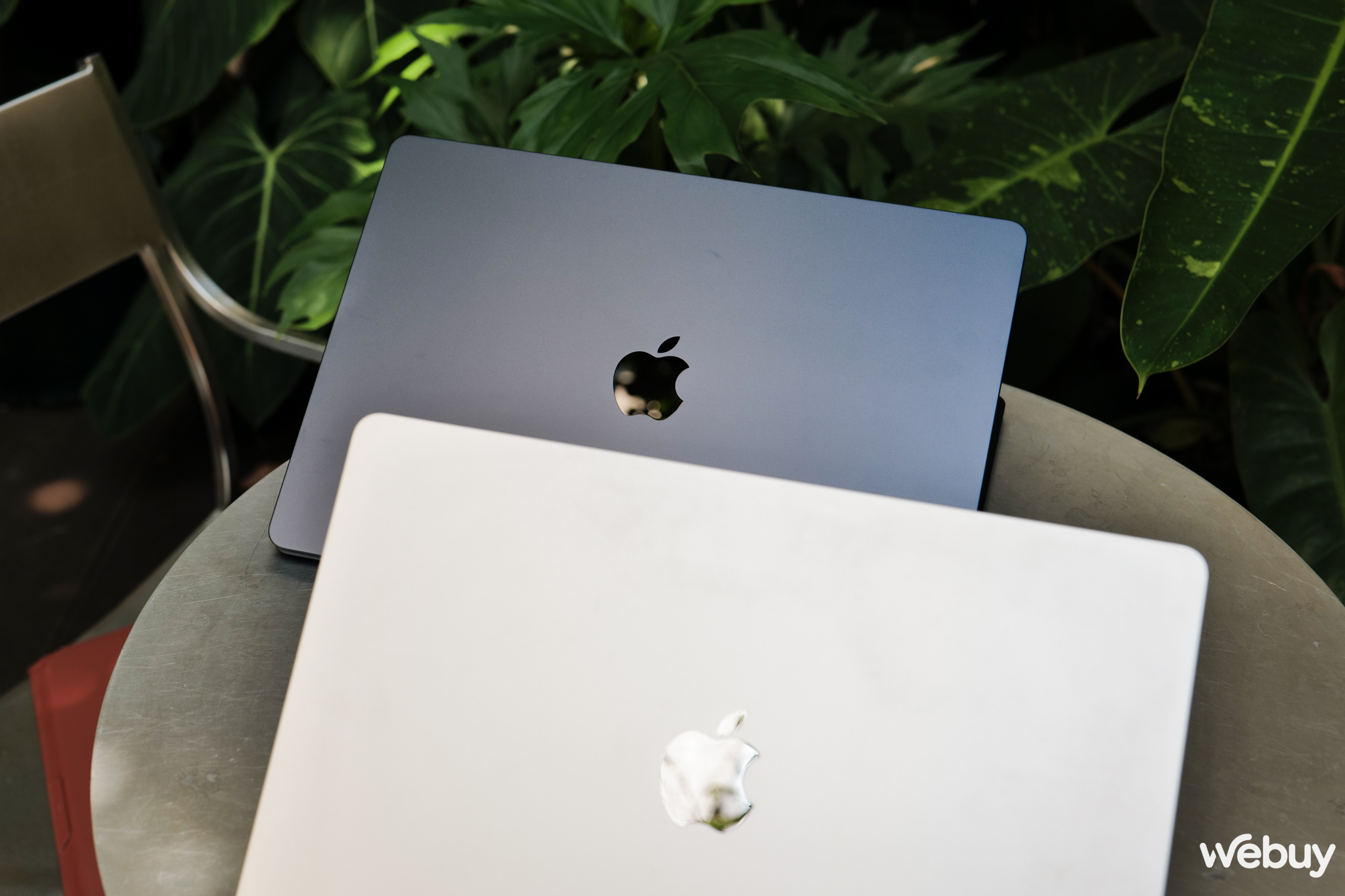 Bất ngờ với 2 tuỳ chọn màu sắc mới trên MacBook M3- Ảnh 14.